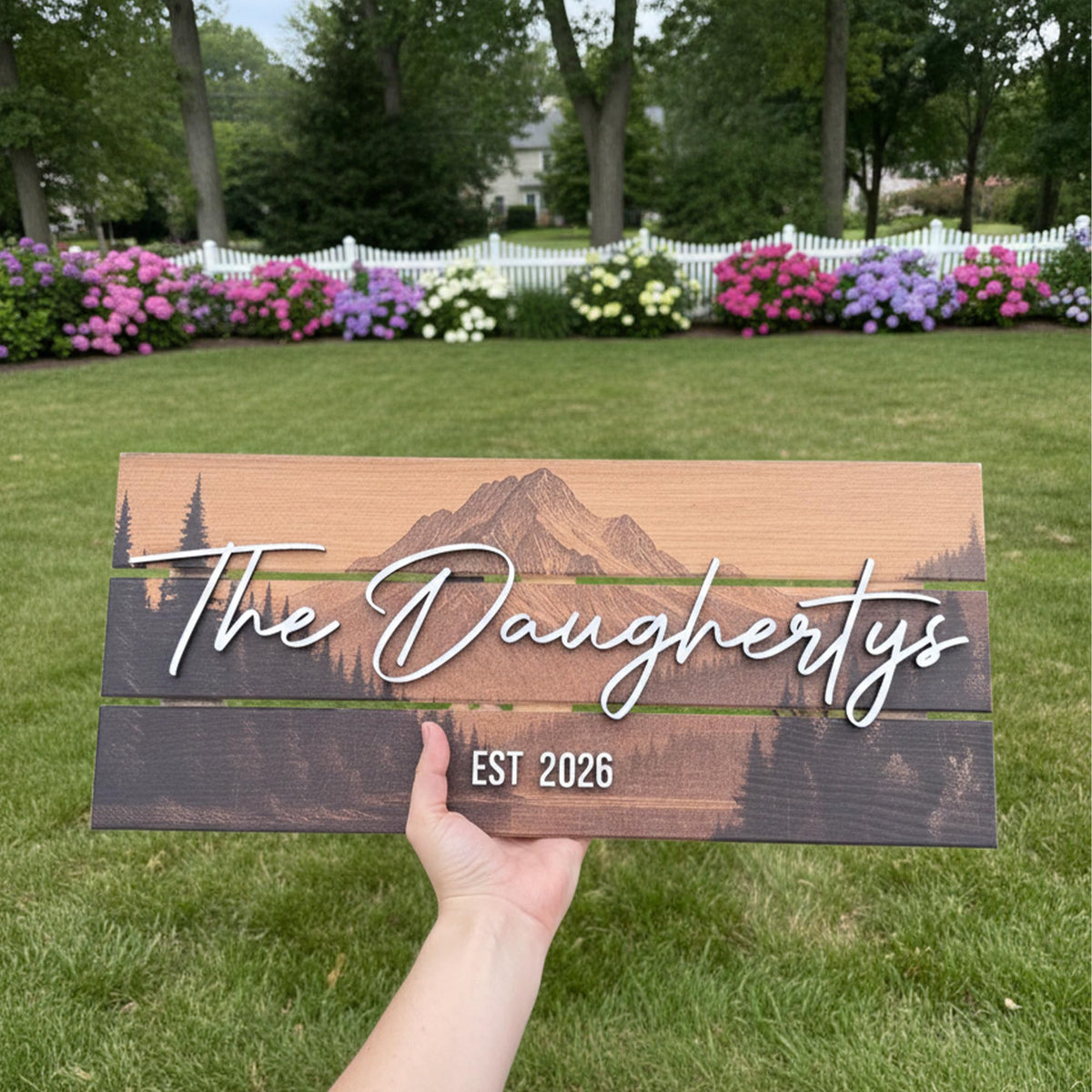Personalized Mountain Family Name Wood Sign – Rustic Cabin Style Wedding Housewarming Gift | Aydan's Unique Finds