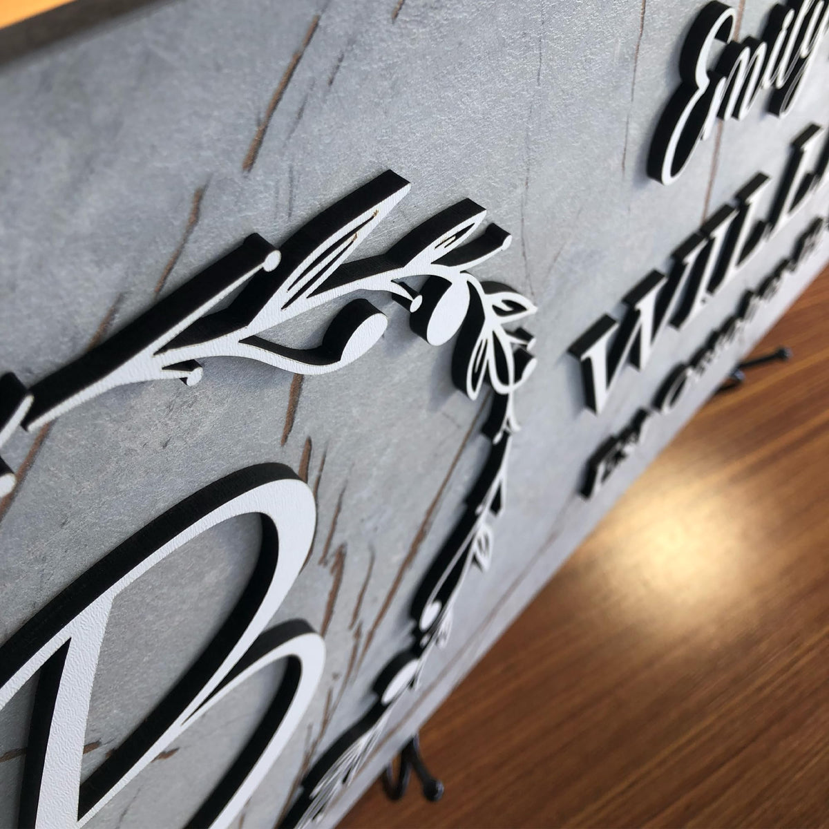 Custom family monogram – modern marble look name sign
